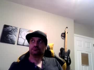 Clintwood12 Chaturbate stream image from December 22, 2024