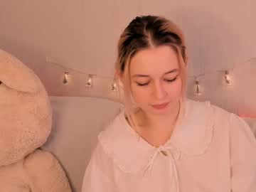 Julia_Fires Chaturbate stream image from December 22, 2024