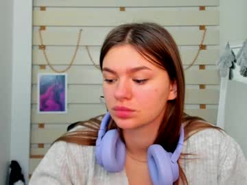 Monika_Youu Chaturbate stream image from December 22, 2024