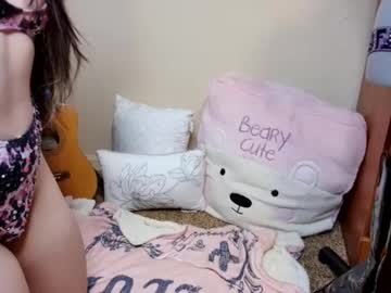 Rosalyna Chaturbate stream image from December 22, 2024