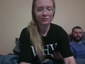 Wildsuburbanlife Chaturbate stream image from December 22, 2024