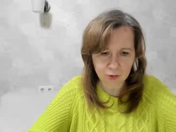 Youy_Blueberry Chaturbate stream image from December 22, 2024
