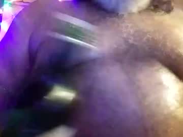 Eyesonuu Chaturbate stream image from December 22, 2024