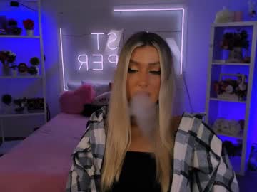 Oliviasweeeet Chaturbate stream image from December 22, 2024