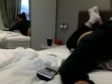 Smartchoic3 Chaturbate stream image from December 22, 2024