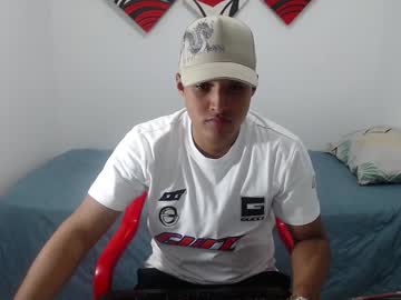 Soy_Yoel Chaturbate stream image from December 22, 2024