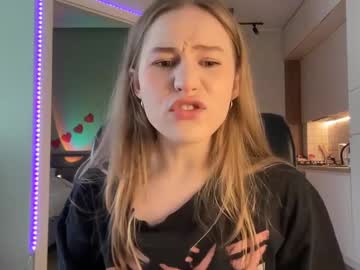 Whoisalisa Chaturbate stream image from December 22, 2024