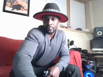 Humanwashboard_215 Chaturbate stream image from December 22, 2024