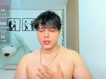 Talkingthom Chaturbate stream image from December 22, 2024