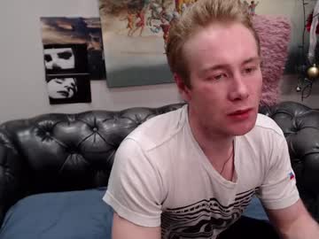 Whitebars Chaturbate stream image from December 22, 2024