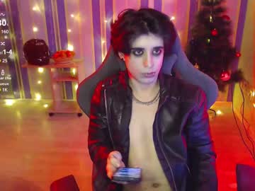 Arkeyy Chaturbate stream image from December 22, 2024