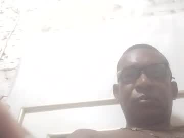 Pevy1998 Chaturbate stream image from December 22, 2024