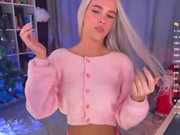 Blush_Mikki Chaturbate stream image from December 22, 2024