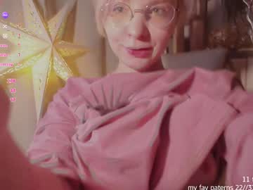 Hopylee Chaturbate stream image from December 22, 2024