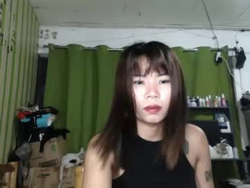 Littleyazz_ Chaturbate stream image from December 22, 2024
