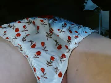 Whitepantyslover Chaturbate stream image from December 22, 2024