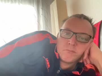 Tom6644 Chaturbate stream image from December 22, 2024