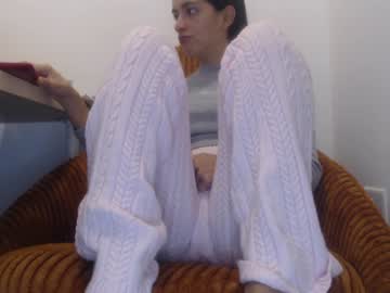 Xxxbellalola Chaturbate stream image from December 22, 2024