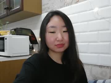 Bea_Angela Chaturbate stream image from December 22, 2024