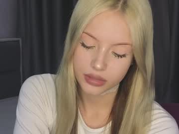 Lovendy Chaturbate stream image from December 22, 2024