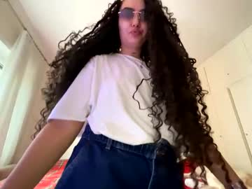 Mayaabluee Chaturbate stream image from December 22, 2024