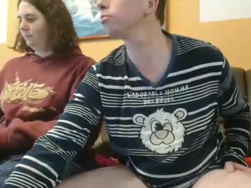 Nenees Chaturbate stream image from December 22, 2024