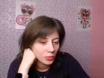 Rinarousee Chaturbate stream image from December 22, 2024