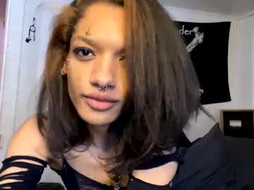 3lisnothere Chaturbate stream image from December 22, 2024