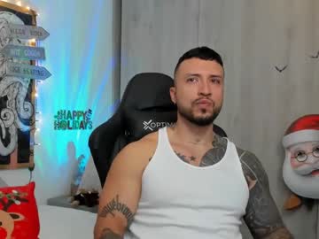 Dave_Max93 Chaturbate stream image from December 22, 2024