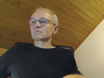 Johanforu Chaturbate stream image from December 22, 2024