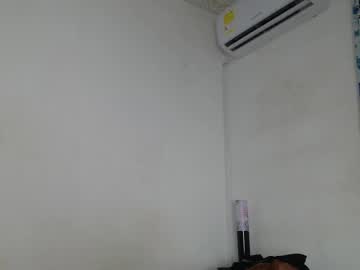 Kariragapeass18 Chaturbate stream image from December 22, 2024