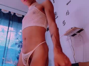 Katykennex Chaturbate stream image from December 22, 2024
