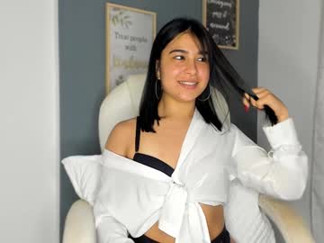 Violethvarago_ Chaturbate stream image from December 22, 2024