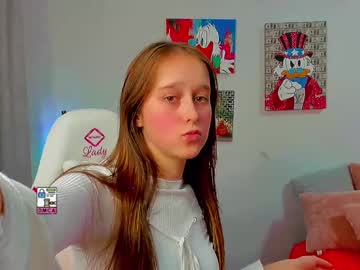 Wow_Emma_ Chaturbate stream image from December 22, 2024