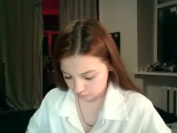 Agata_Krowly Chaturbate stream image from December 22, 2024