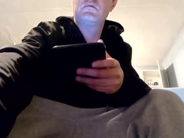 Dazzill Chaturbate stream image from December 22, 2024