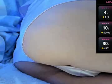 Frenulumsnap Chaturbate stream image from December 22, 2024