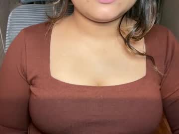 Lubna_07 Chaturbate stream image from December 22, 2024