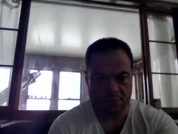 Newguy81240 Chaturbate stream image from December 22, 2024