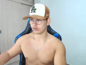 Dantraxx Chaturbate stream image from December 22, 2024