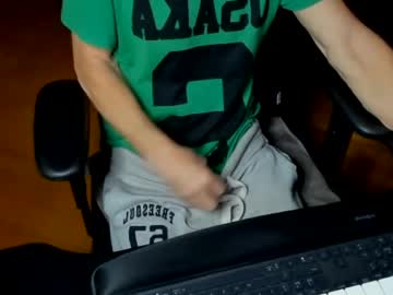 Moslicky Chaturbate stream image from December 22, 2024