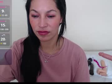 Cristal_Latina34 Chaturbate stream image from December 22, 2024