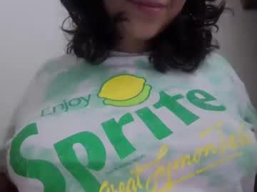 Little_Anef Chaturbate stream image from December 22, 2024