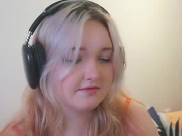 Tiffanyrichie Chaturbate stream image from December 22, 2024