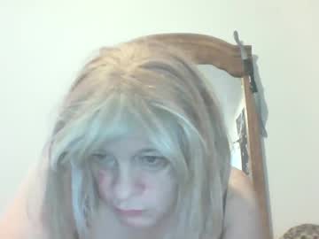 Traphouseslutbunny4fun Chaturbate stream image from December 22, 2024