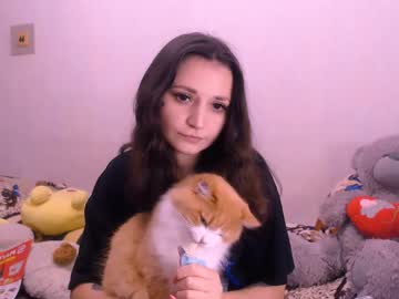 Ur_Cute_Neighbor Chaturbate stream image from December 22, 2024