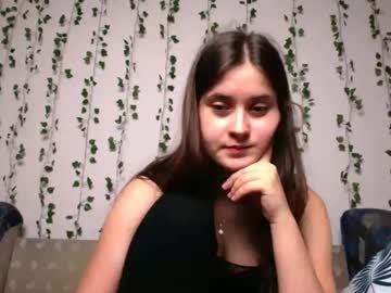 Vixen_Lily Chaturbate stream image from December 22, 2024