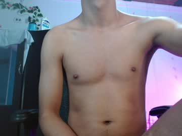 Alejito_Collins1 Chaturbate stream image from December 22, 2024