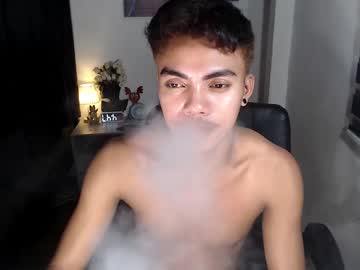 Asianboyhunt Chaturbate stream image from December 22, 2024