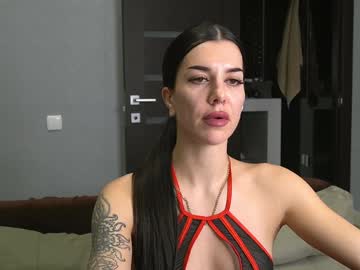Brunette_From_The_Moon Chaturbate stream image from December 22, 2024